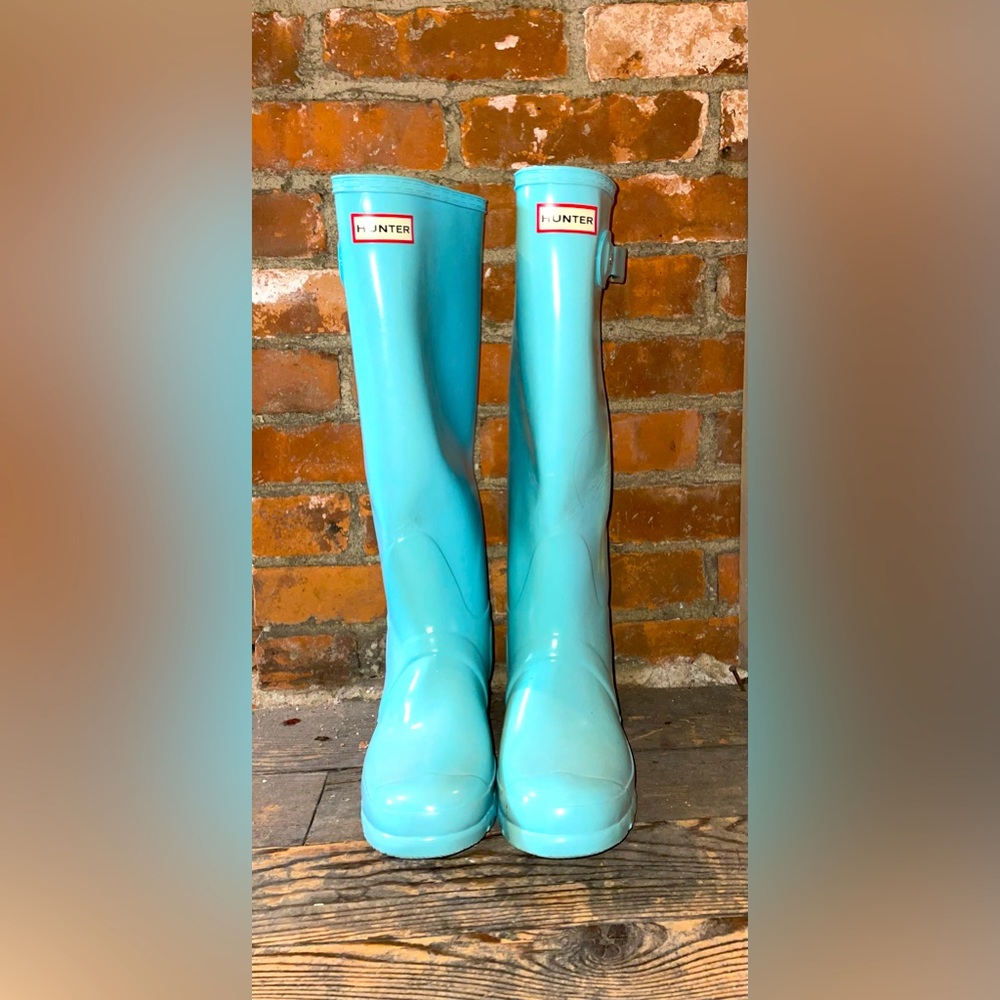 Never worn hunter boots